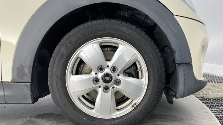 MINI Hatchback 1.5 Cooper II 3dr Petrol Hatchback